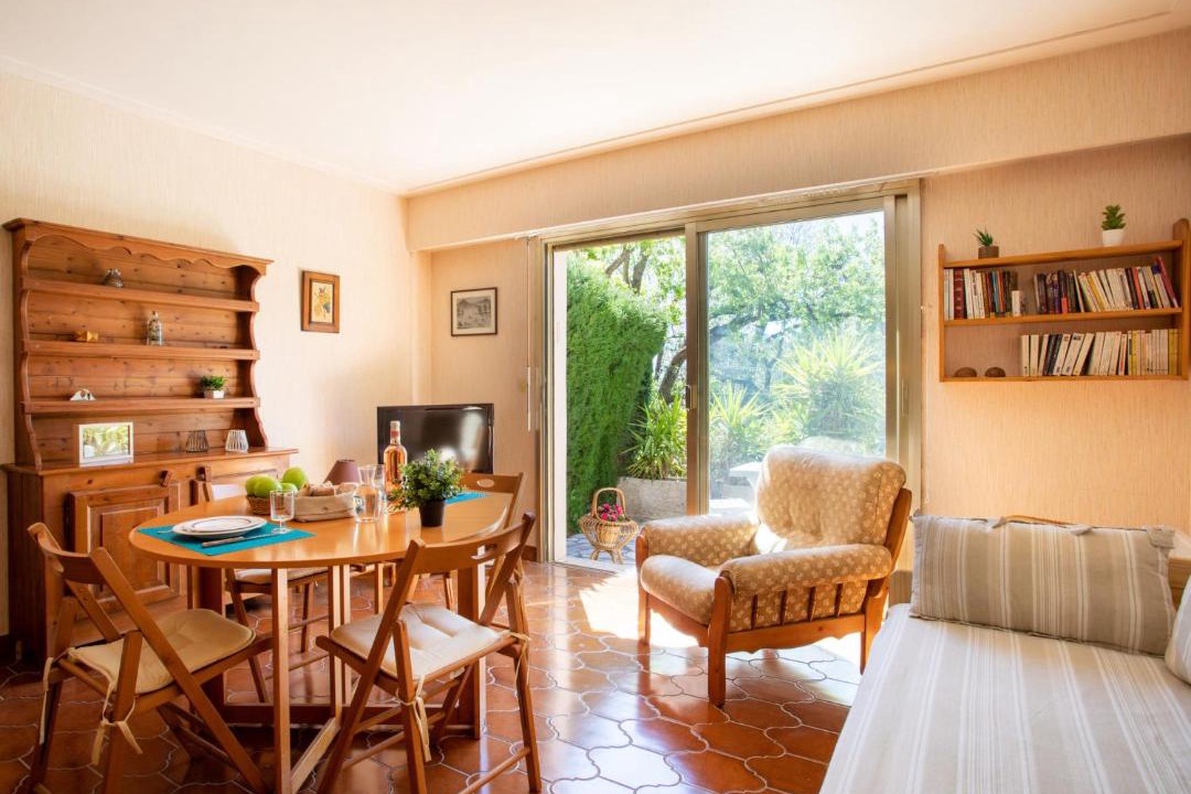 Photo of Livingroom in Bastide Giraud