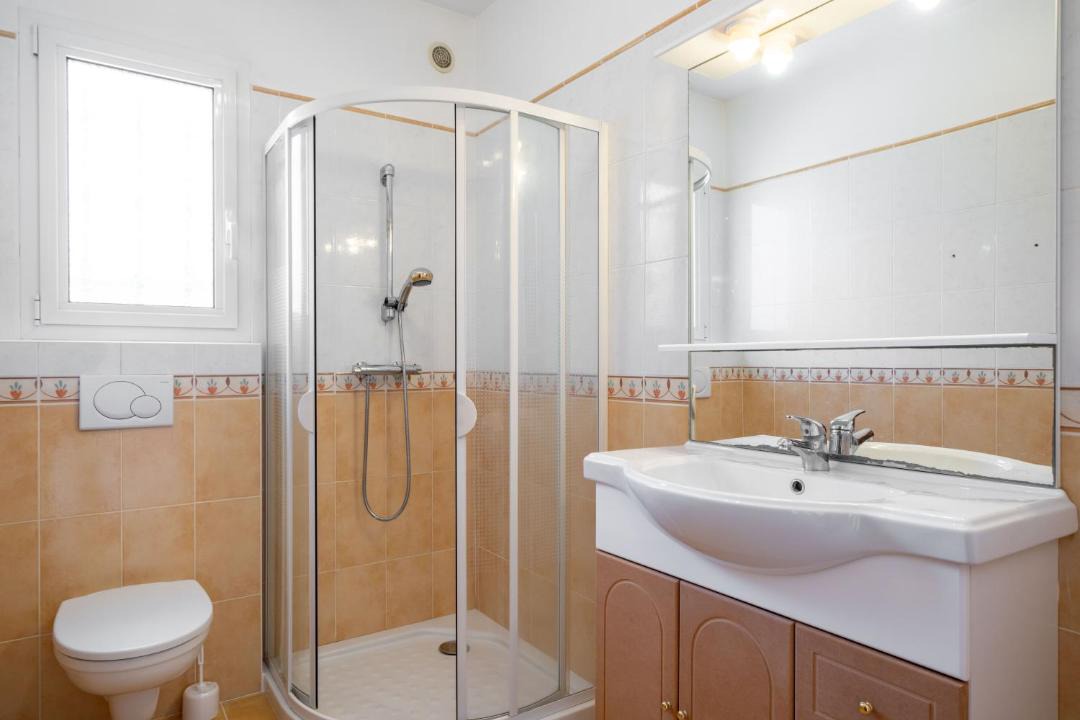 Photo of Bathroom in Vallauris