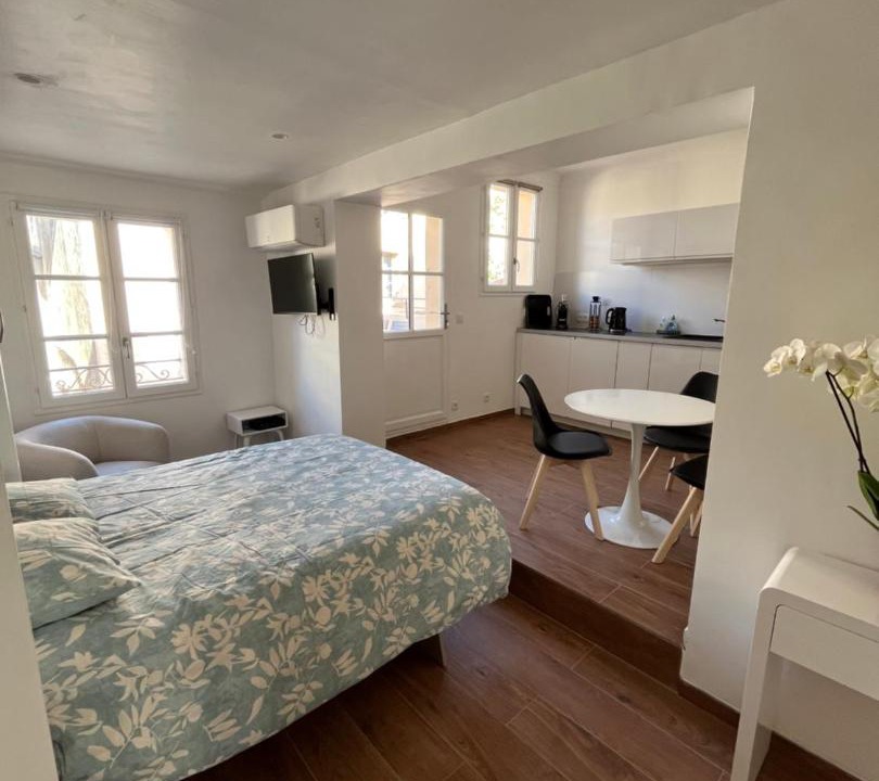 Photo of Bedroom in Old Town
