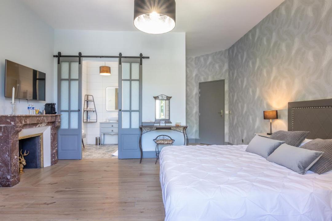 Photo of Others in La Chambre
