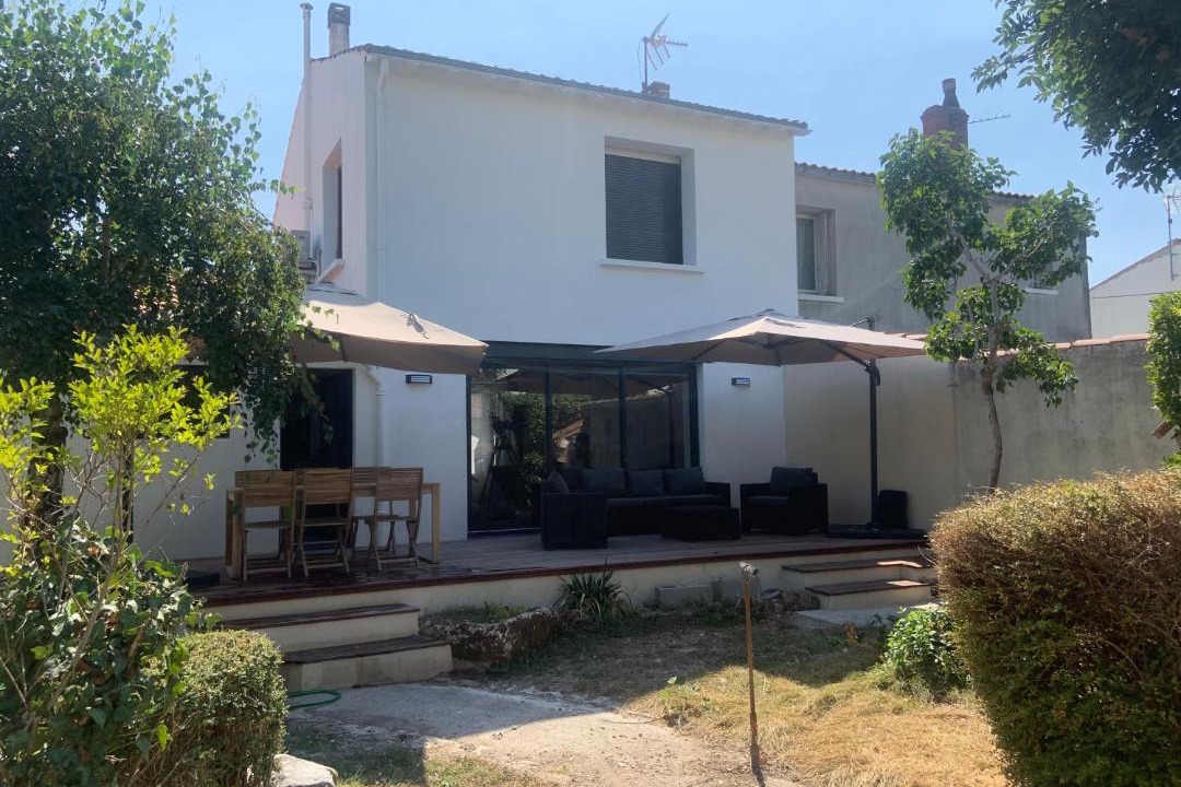 Photo of Buildings in Aytre