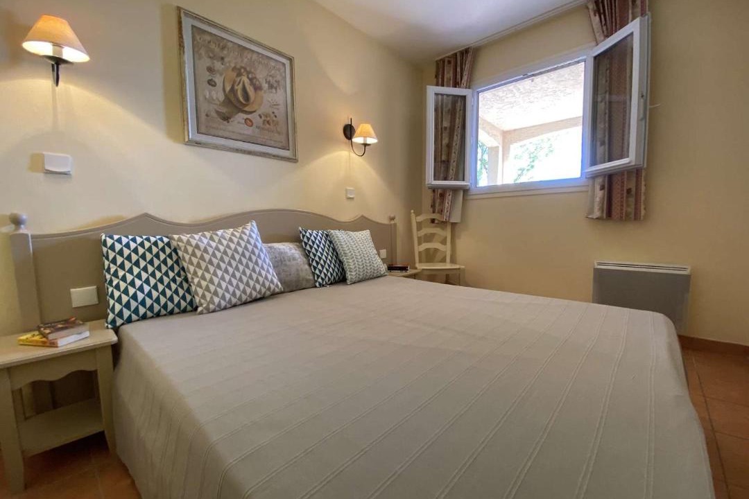 Photo of Bedroom in Les Issambres
