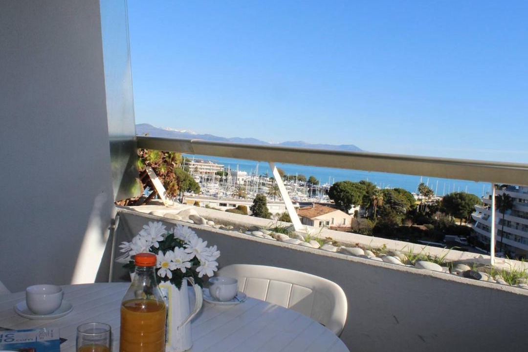 Photo of Patio Balcony in Villeneuve Loubet Beach
