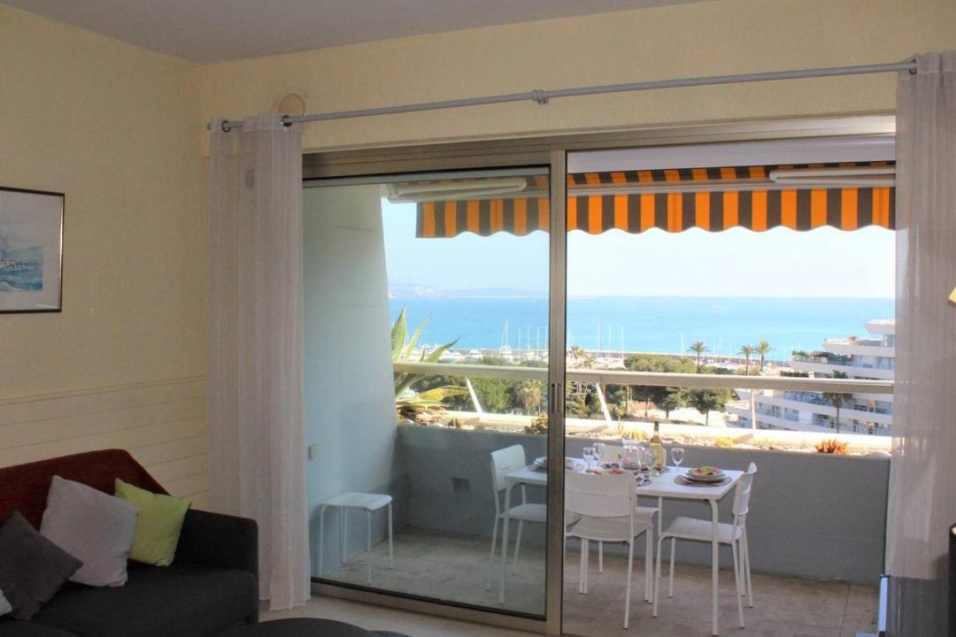 Photo of Patio Balcony in Villeneuve Loubet Beach