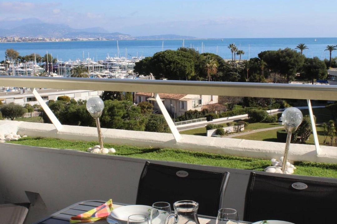 Photo of Patio Balcony in Villeneuve Loubet Beach