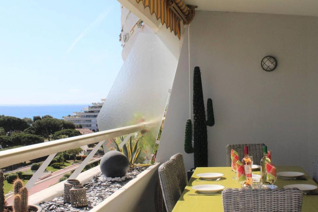 Photo of Patio Balcony in Villeneuve Loubet Beach
