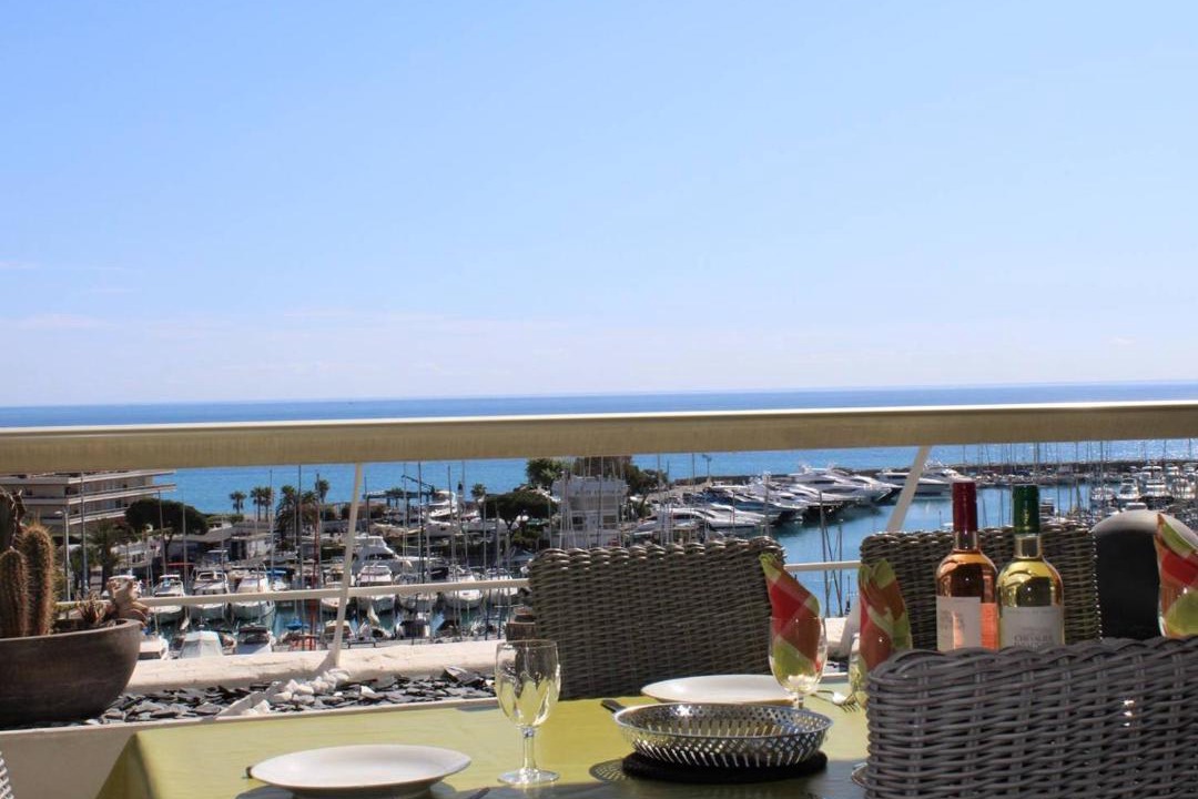 Photo of Patio Balcony in Villeneuve Loubet Beach