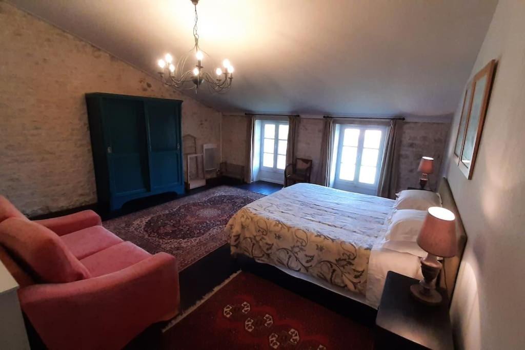 Photo of Bedroom in Criteuil-la-Magdeleine