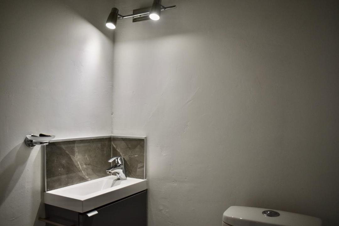 Photo of Bathroom in Prado - Republique