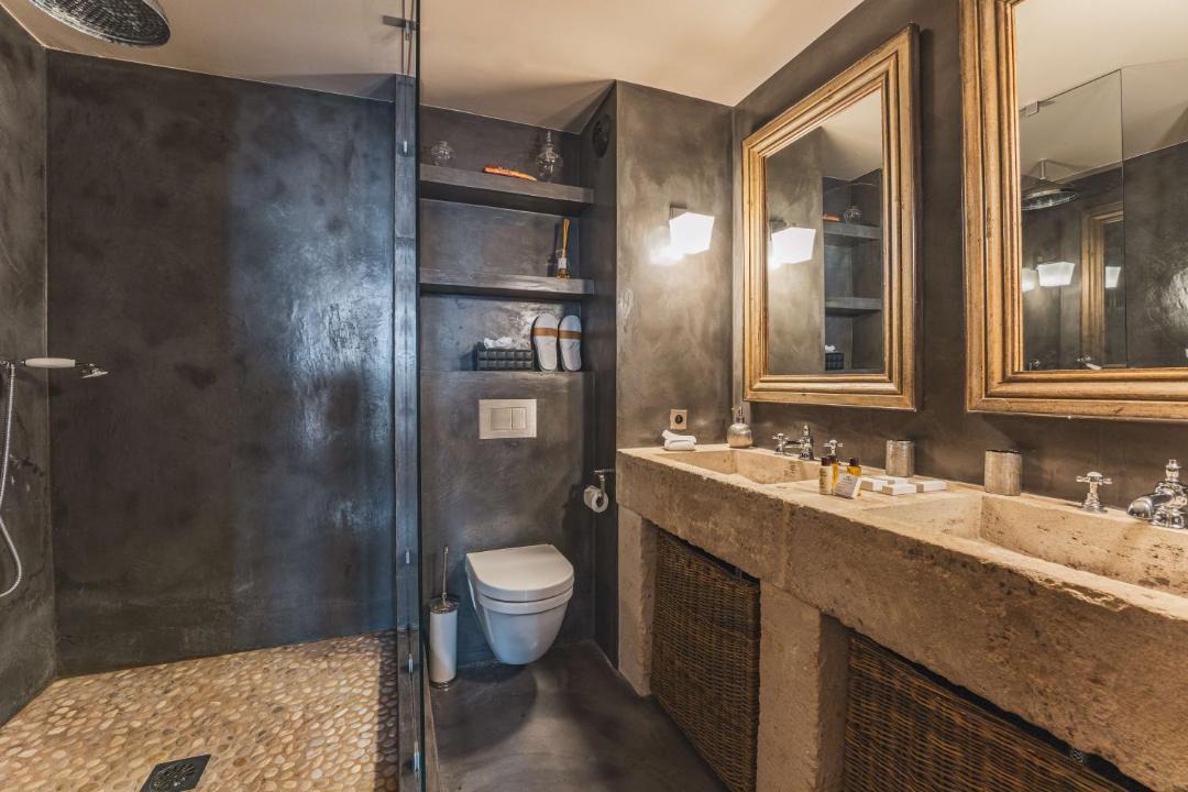 Photo of Bathroom in Old Town