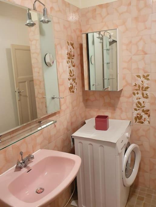 Photo of Bathroom in Pons