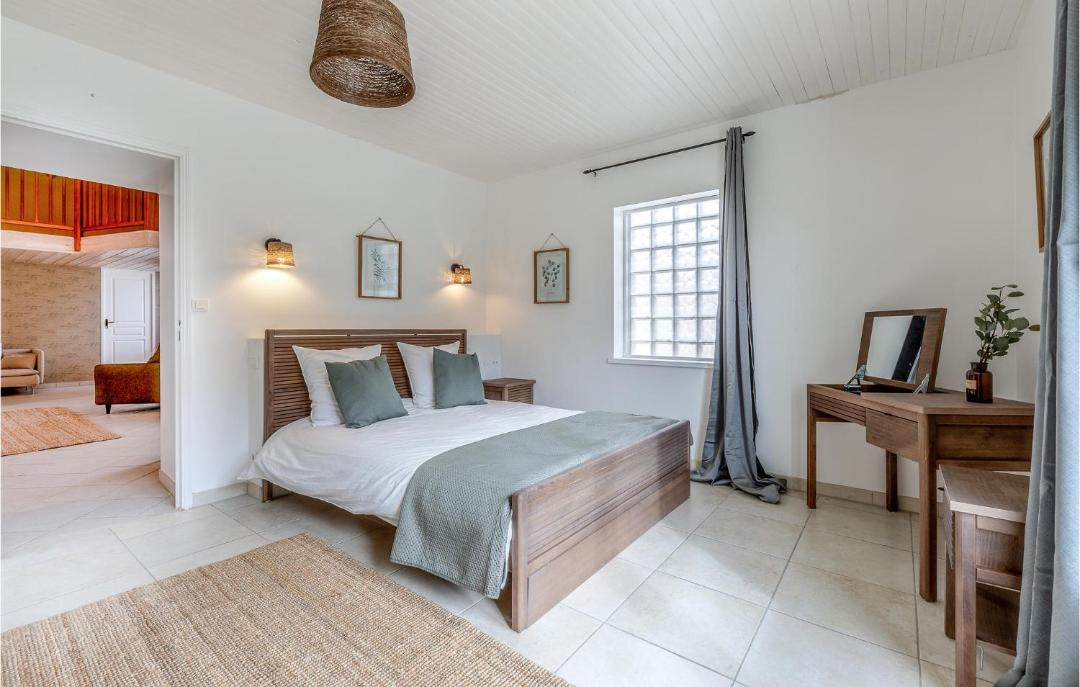 Photo of Bedroom in Arthenac