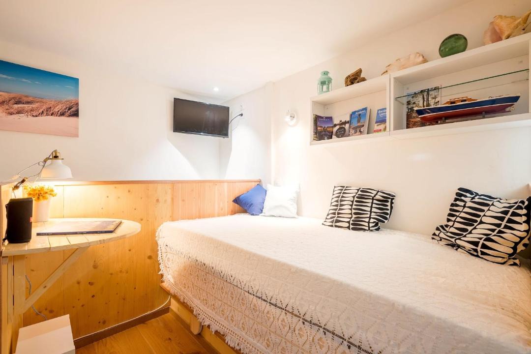 Photo of Bedroom in Hotel de Ville - Quinconces
