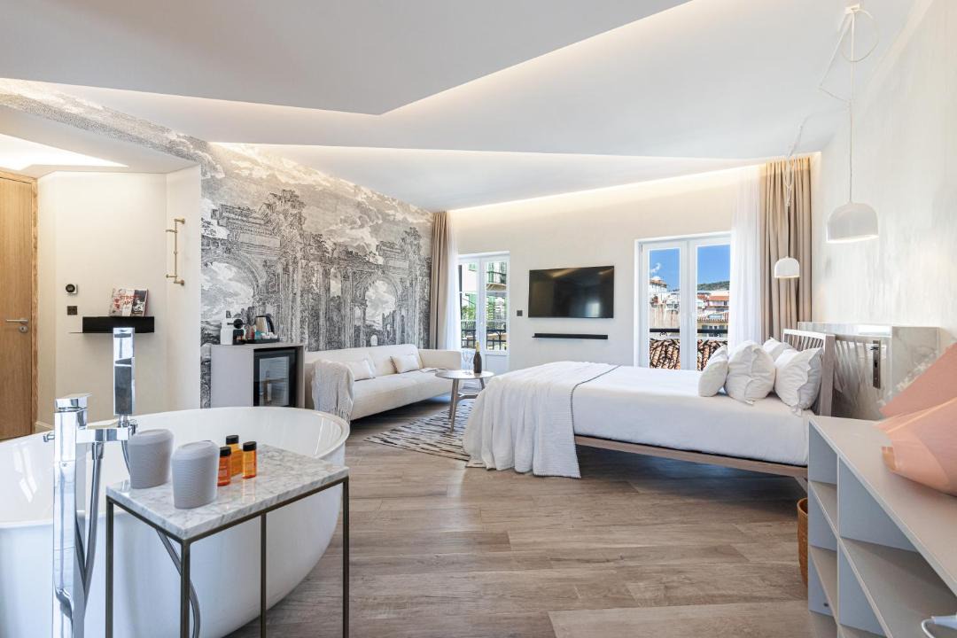 Photo of Bedroom in Jean-Medecin