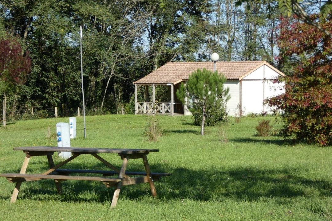 Photo of Buildings in Orist