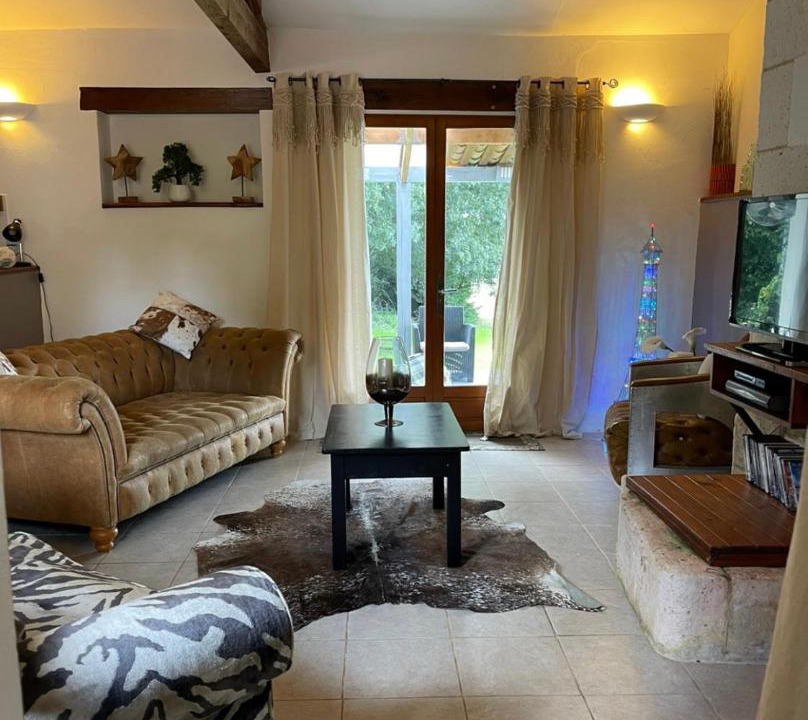 Photo of Livingroom in Nonac