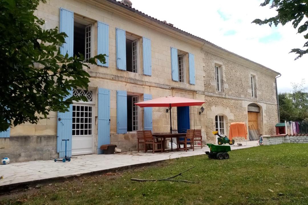 Photo of Others in Belluire