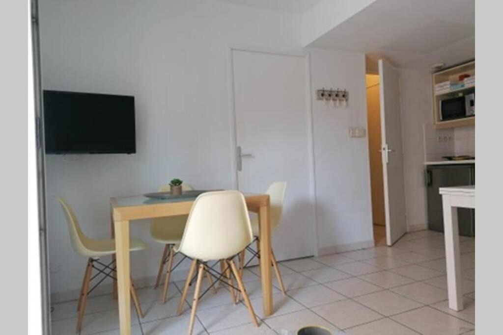 Photo of Livingroom in Les Baumettes