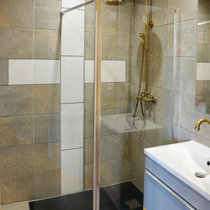 Photo of Bathroom in Jarrier