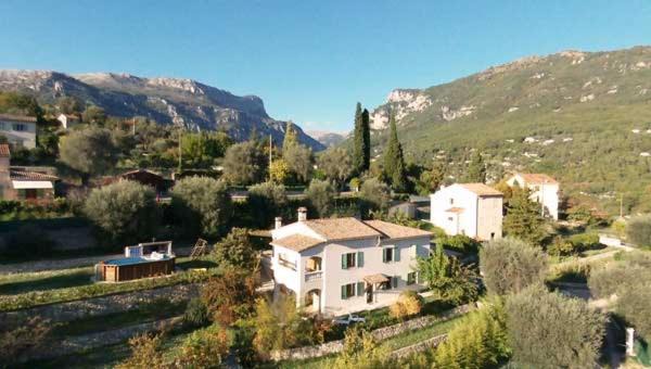 Photo of Buildings in Le Bar-sur-Loup