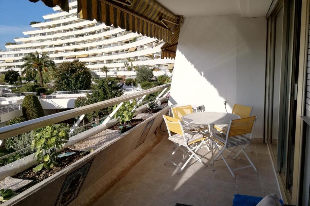Photo of Patio Balcony in Villeneuve Loubet Beach