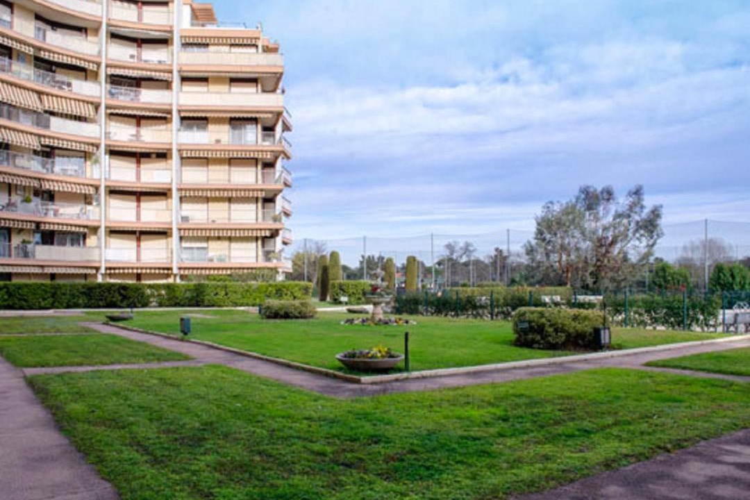 Photo of Buildings in La Napoule