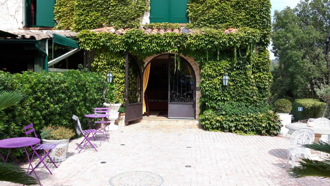 Photo of Buildings in Le Plan-de-Grasse