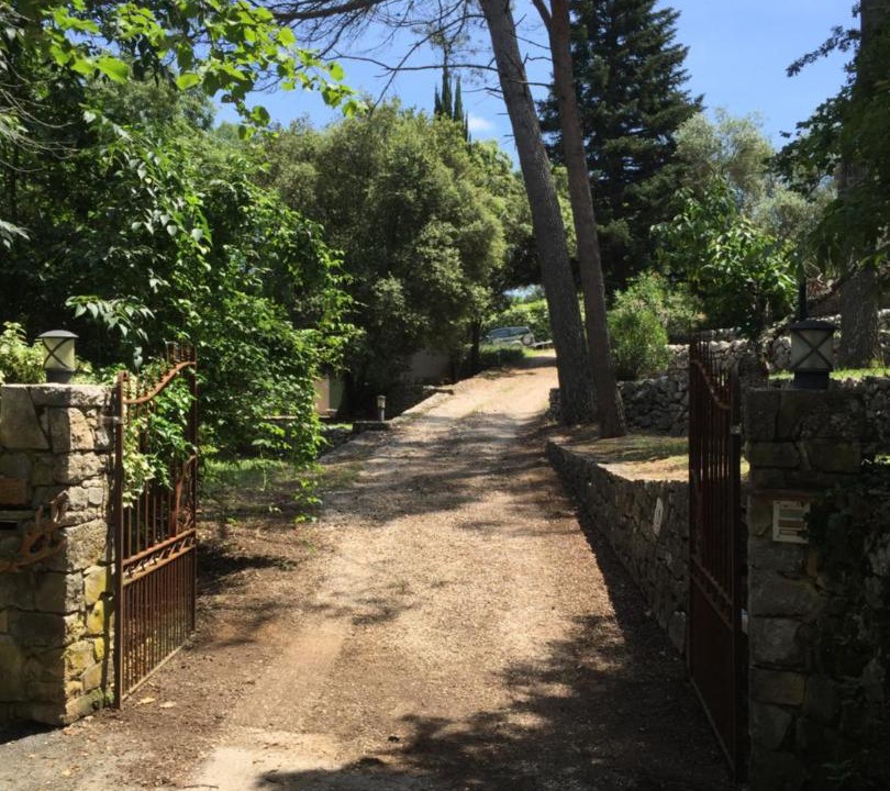 Photo of Outdoor in Saint-Jacques
