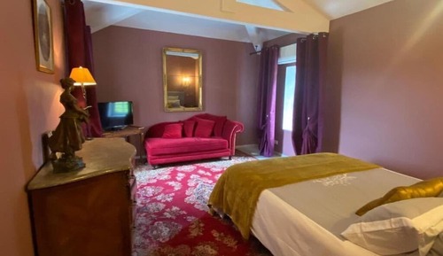 Luxury Suite, Garden View