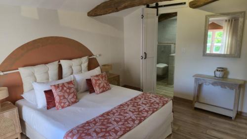 Deluxe Double Room with Shower
