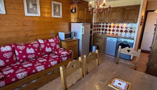 Apartment (5 Adults)