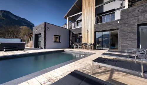Villa with Private Pool