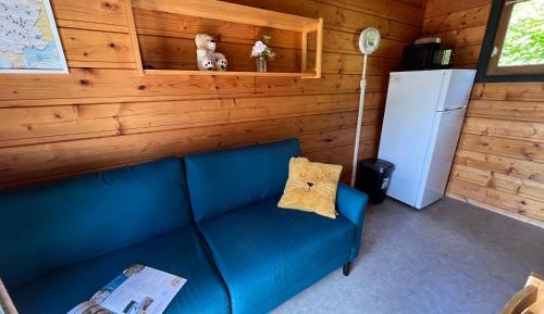 Chalet (4 Adults)