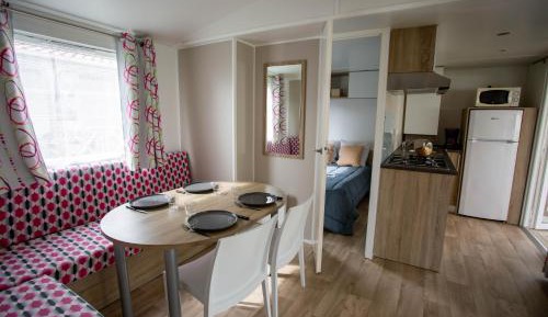 Three-Bedroom Comfort Classic Mobile Home