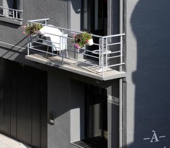 Apartment with Balcony