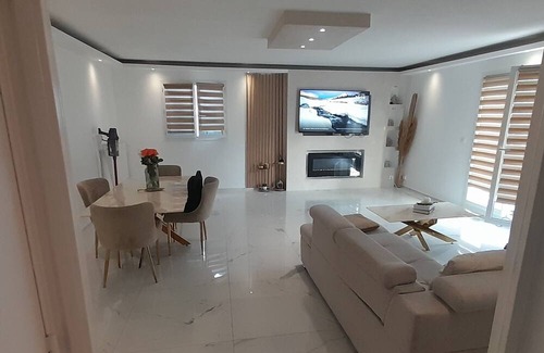 La Bocca Nord House | Maison Familiale sur Cannes