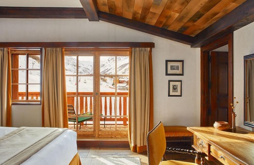 Val-d'Isere Hotel | Airelles Val d’Isère , Le Brussel's