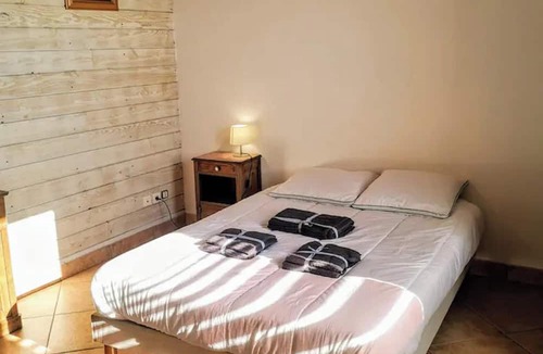 Saint-Jean-de-Marsacq Villa | Homerez - Villa in Saint-Jean-de-Marsacq
