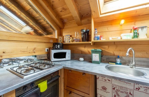 Saint-Colomban-des-Villards Apartment | Apartment 'Petit Appartement' with Mountain View, Private Terrace and Shared Garden