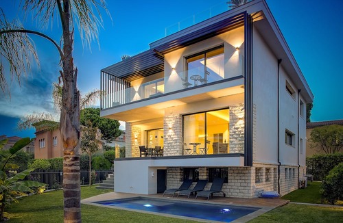 Cimiez Villa | Luxury Villa at the Arènes de Cimiez