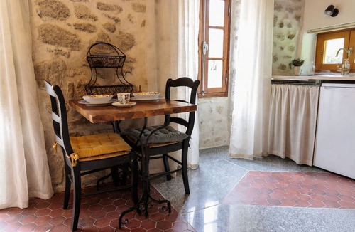 Saint-Estephe House | Cottage in former bakery in Dordogne