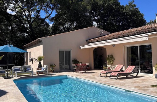 Valbonne House | Charming villa with swimming pool & petanque court, 5 minutes from Valbonne