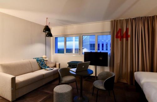 Saint-Nazaire Hotel | ibis Styles Saint Nazaire Centre Gare