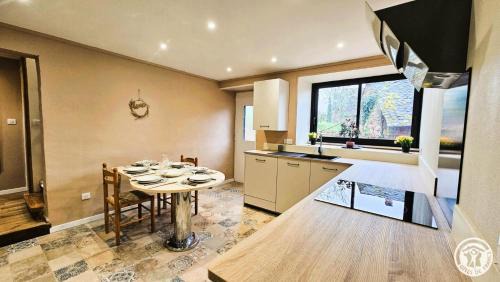 Lanteuil Apartment | Gîte de France La maison de césar 3 épis - Gîte de France 6 personnes MAE-1483