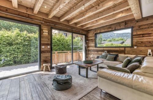 Les Houches Ski Chalet | Chalet 18 guests, 8 bedrooms, 5 bathrooms & Sauna!