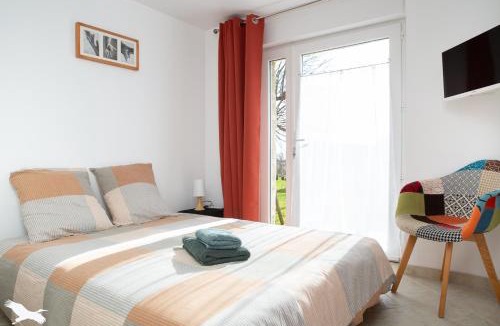 Braud-et-Saint-Louis Apartment | Studio Capucine - terrasse privative - Chelona'Loc