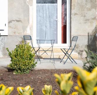 Braud-et-Saint-Louis Apartment | Studio Capucine - terrasse privative - Chelona'Loc
