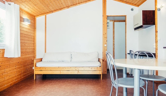 Correze Family Cottage With Pool