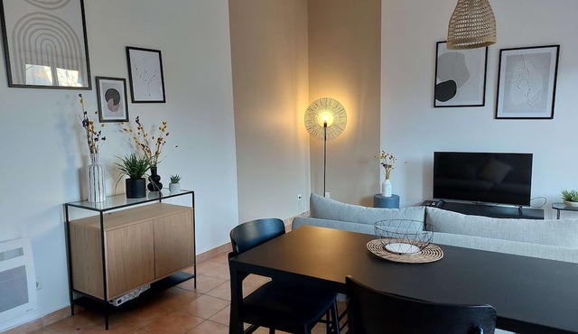 Apartment with sea view in the heart of the Panier